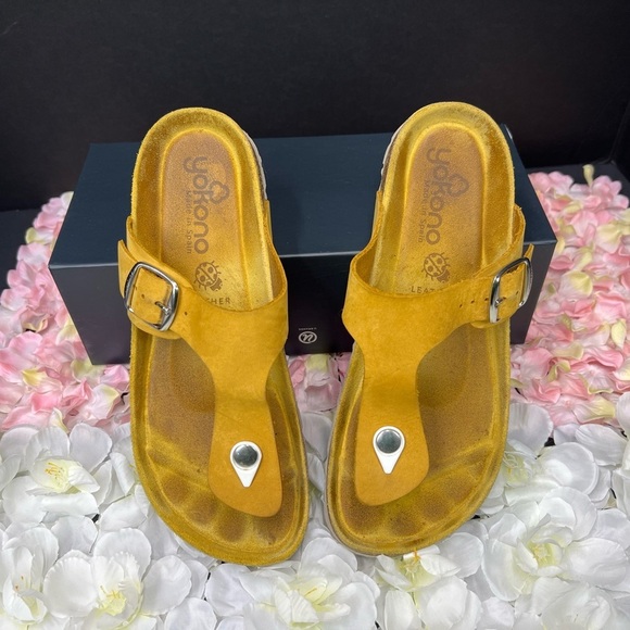 yokono Shoes - Yokono Yellow Suede Sandals, super cute size 38